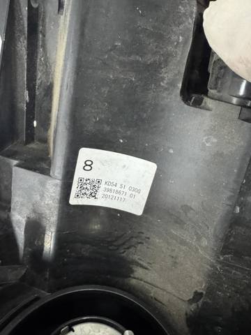MAZDA KD5451030G Фара правая в наличии Николаев