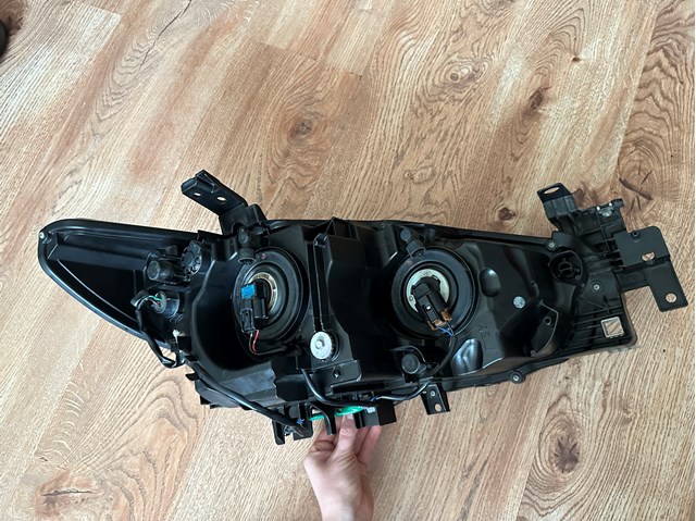 MAZDA GHR451040 Фара левая в наличии Запорожье