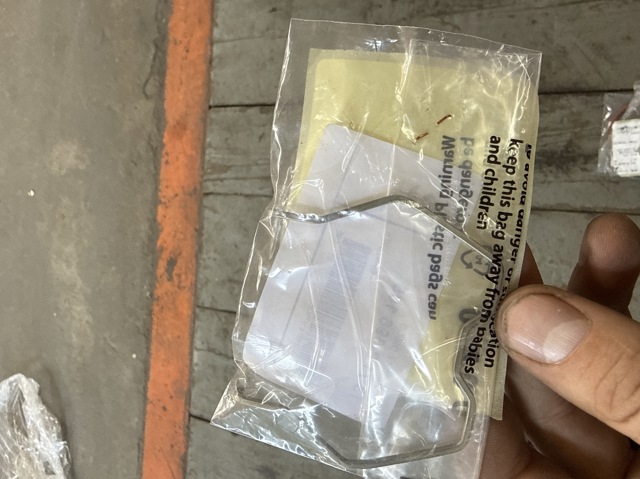 BMW 13718696105 в наличии Павлоград
