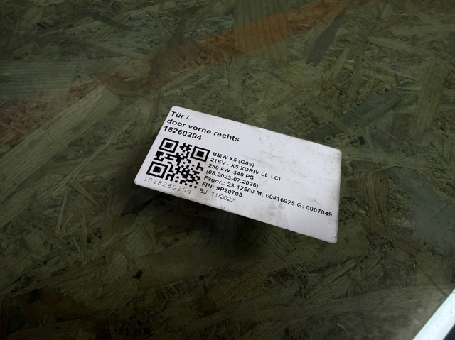 BMW 51337430938 Стекло двери передней правой в наличии Кривой Рог