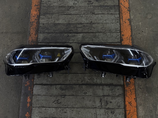 Правая блок фара 63117933340 BMW