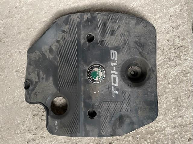 Экран двигателя Volkswagen Golf 3