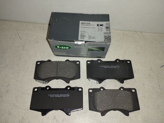 Тормозные колодки 05P1379 LPR