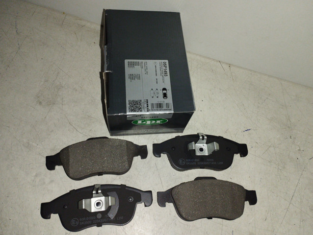 Колодки передние 05P1493 LPR