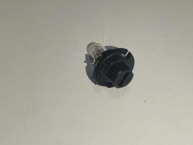 2351MFX6 OSRAM Лампочка щитка (панели приборов) купить в Ровно