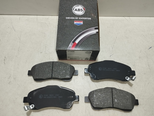 Тормозные колодки 37400 ABS