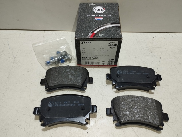 ABS 37411 Колодки тормозные задние дисковые в наличии Сумы
