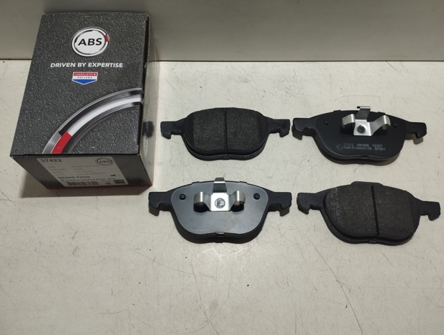 Колодки тормозные дисковые комплект 37422 ABS