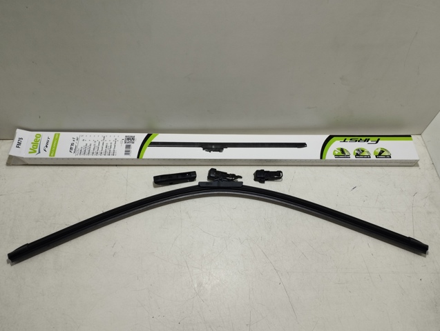 Щетка дворника левая 575011 VALEO
