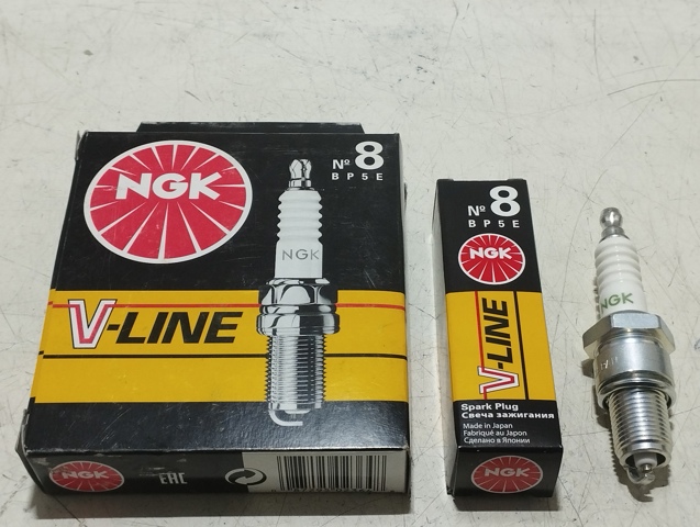 Свечи автомобильные BP5E NGK