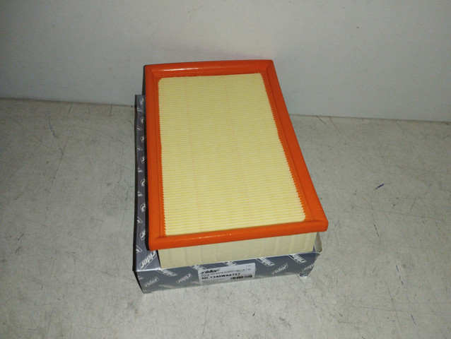 Автомобильный фильтр воздуха Citroen C4 I