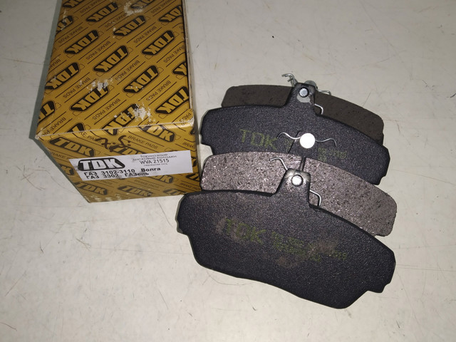 Колодки тормозные передние дисковые TDK443 TDK
