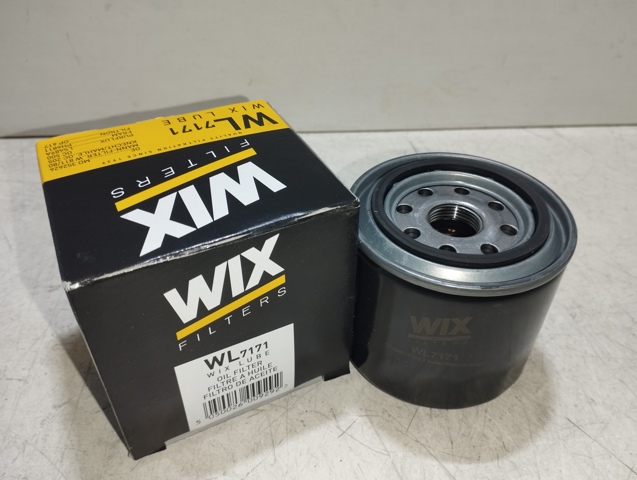 Масляный фильтр двигателя Сузуки Самурай