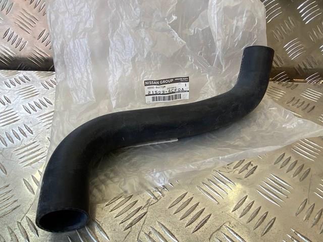 Патрубок радиатора охлаждения нижний 215034CF0A NISSAN