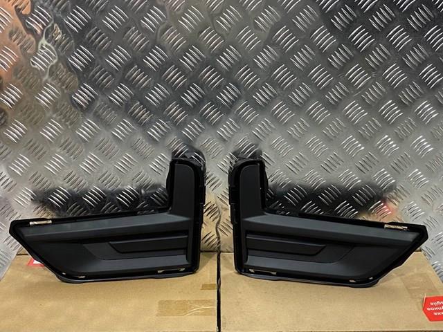 622566FL0A NISSAN Заглушка (решетка) противотуманных фар бампера переднего правая купить в Николаев