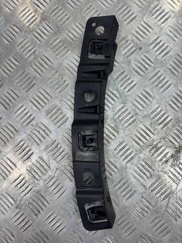 MAZDA KB8A50153B Кронштейн бампера переднего внешний правый в наличии Черкассы