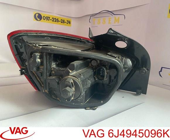 VAG 6J4945096K Задний фонарь в наличии Запорожье