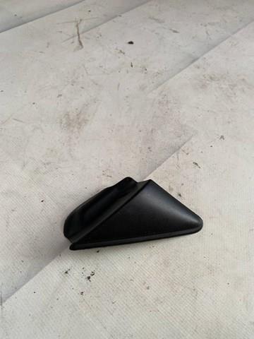 Накладка левого зеркала заднего вида 8200073430 RENAULT