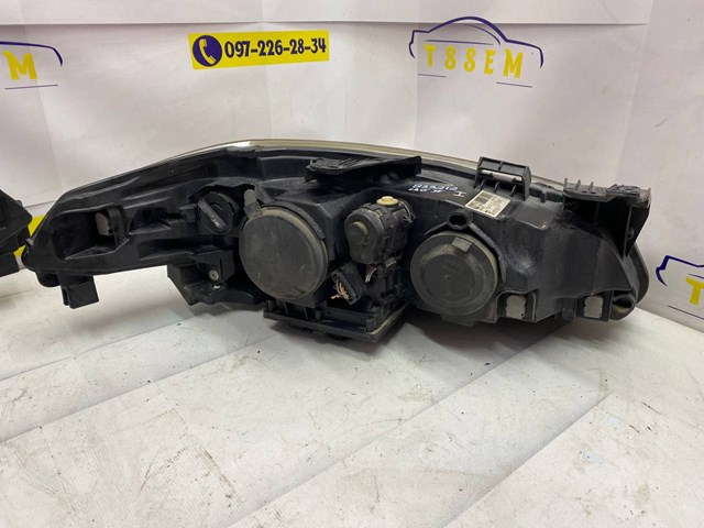 RENAULT 8200555906 Правая фара в наличии Каменское