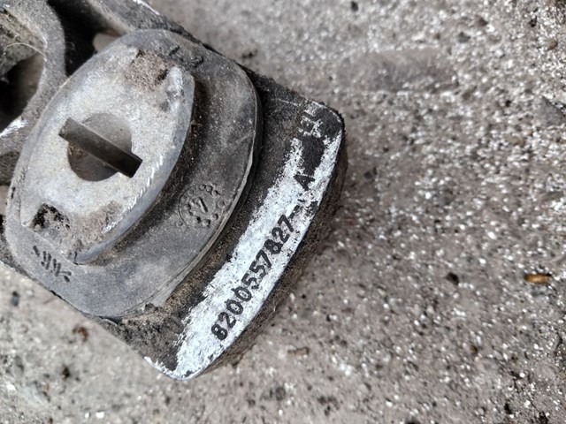 8200557827 RENAULT Задняя опора двигателя купить в Ужгород