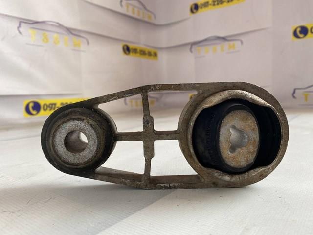Подушка двигателя 8200780781 RENAULT