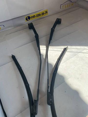 Рычаг стеклоочистителя BK2117526BB FORD