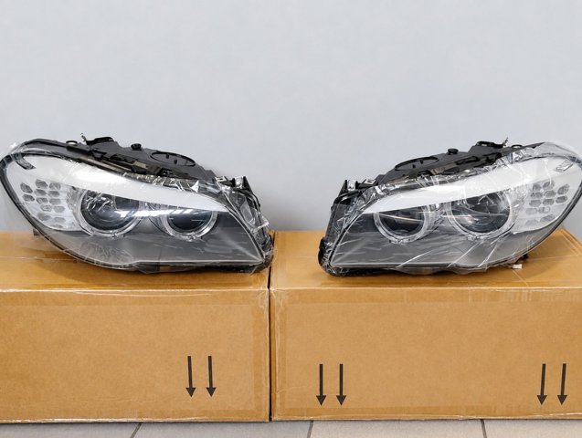Правая блок фара 63117271912 BMW