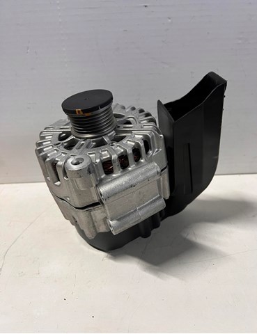 Генератор 12317603780 BMW