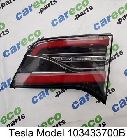 Фонарь задний правый, внутренний 103433700B Tesla Model