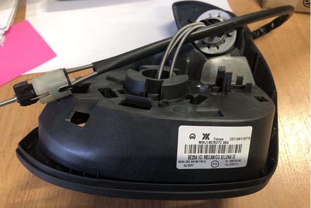 VAG 6J1857507C9B9 Левое боковое зеркало в наличии Каменское