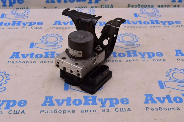 CHRYSLER 04779899AI в наличии Ровно