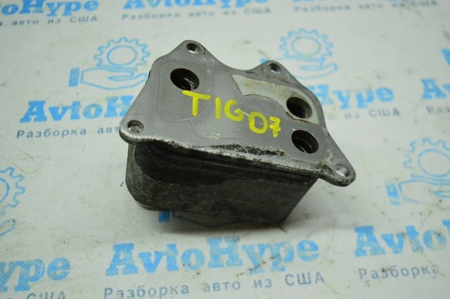 VAG 06J117021Q Радиатор масляный (холодильник), под фильтром в наличии Харьков