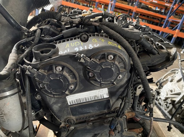 Двигатель в сборе 06L100034L VAG