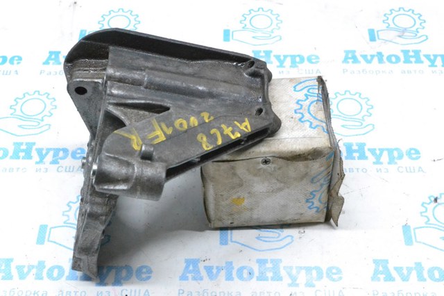Крепление генератора 06M903143AJ VAG