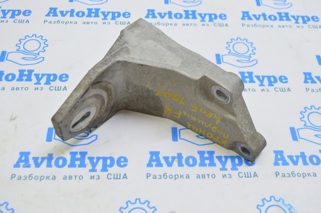 NISSAN 112323NF0A Кронштейн подушки (опоры) двигателя правой в наличии Черновцы