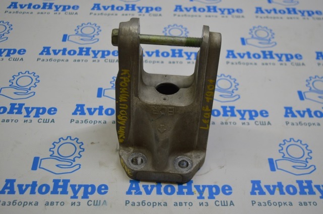 113333NF0A NISSAN Кронштейн подушки (опоры) двигателя задней купить в Украина
