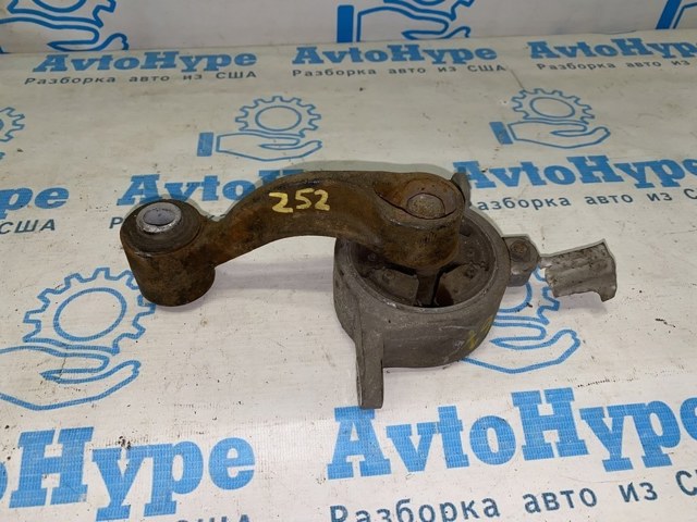 Верхняя опора двигателя 113503NT0A NISSAN