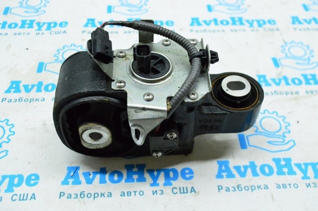 113505NA9D NISSAN Подушка (опора) двигателя правая верхняя купить в Ужгород