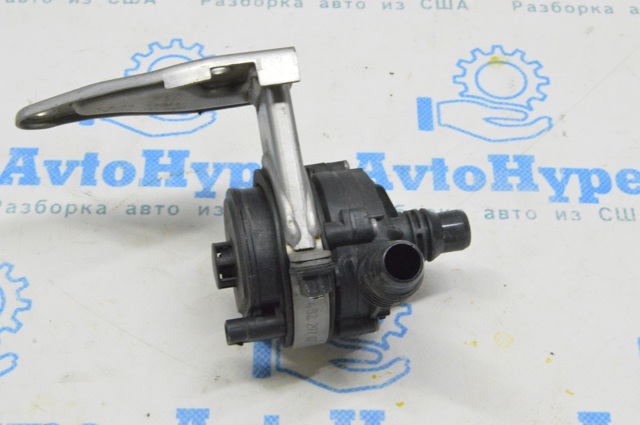 11518651287 Помпа водяная (насос) охлаждения, дополнительный электрический купить Винница