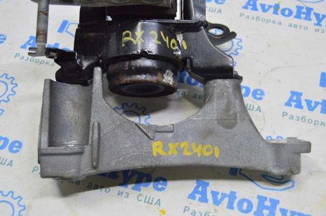 Кронштейн подушки (опоры) двигателя, правой 12341F0010 TOYOTA