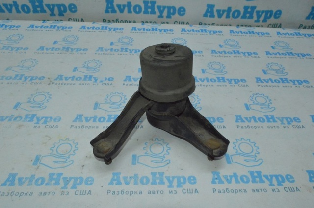 TOYOTA 123720A040 Подушка (опора) двигателя левая в наличии Кривой Рог
