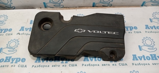 Крышка мотора декоративная Chevrolet VOLT 2