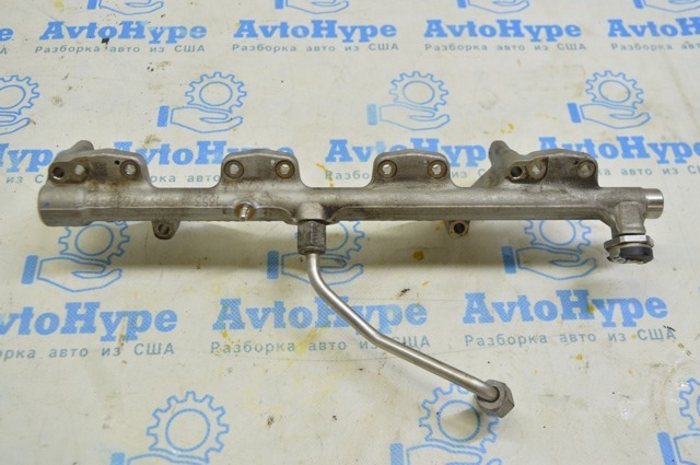 BMW 13538694198 Распределитель топлива (рампа) в наличии Ирпень