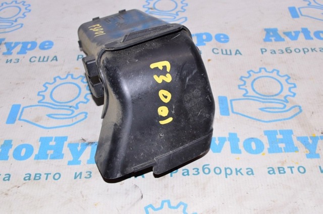 13717597584 BMW Патрубок воздушного фильтра купить в Чернигов
