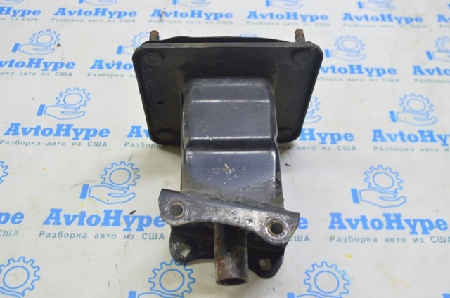 MERCEDES A1646401231 Кронштейн усилителя заднего бампера в наличии Каменское