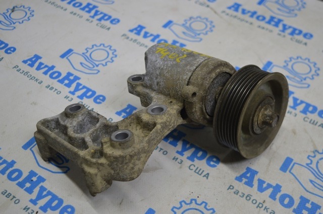 Роликовий модуль натяжителя ремня 1662031080 TOYOTA