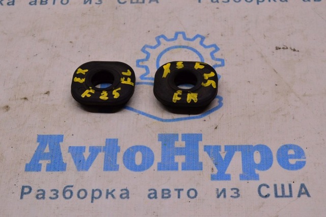 Подушка крепления радиатора верхняя 17117602064 BMW