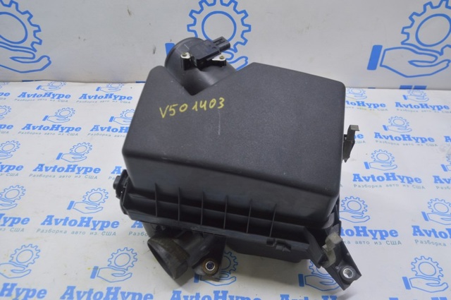 Корпус воздушного фильтра, верхняя часть 177050V020 TOYOTA