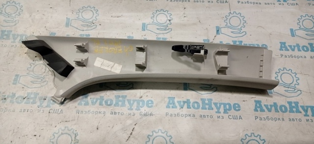 1UC97HDAAC CHRYSLER Обшивка стойки кузова внутренняя передняя левая купить в Винница