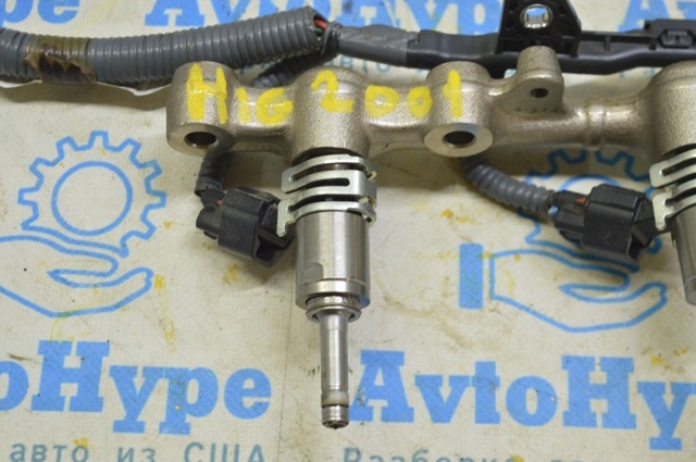 TOYOTA 232090P09001 Топливные форсунки в наличии Николаев